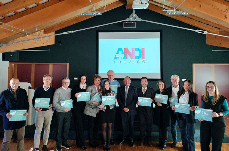 ANDI: dure dentarie gratis ai ragazzi in affido